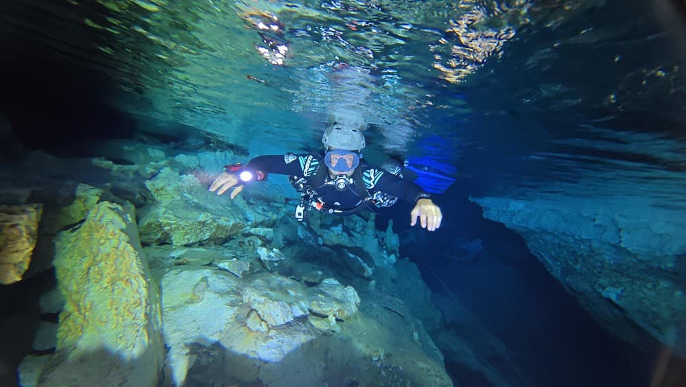 Taína cave — The site