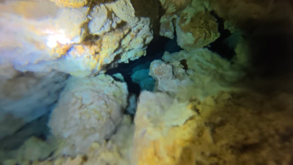 Taína cave — The site