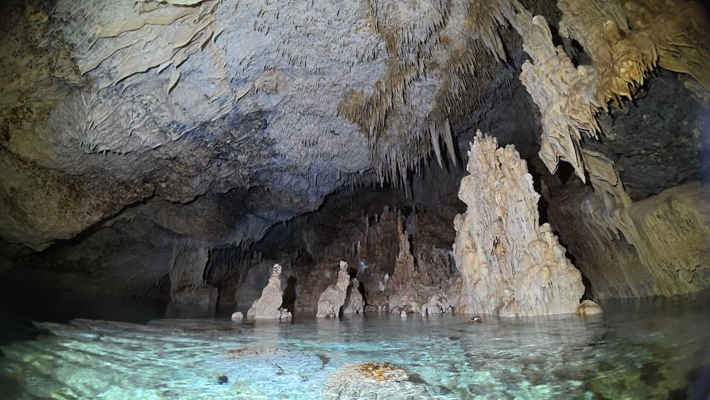 Taína cave — The site