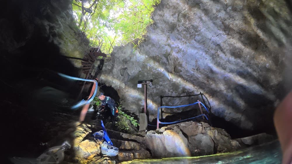 Taína cave — The site