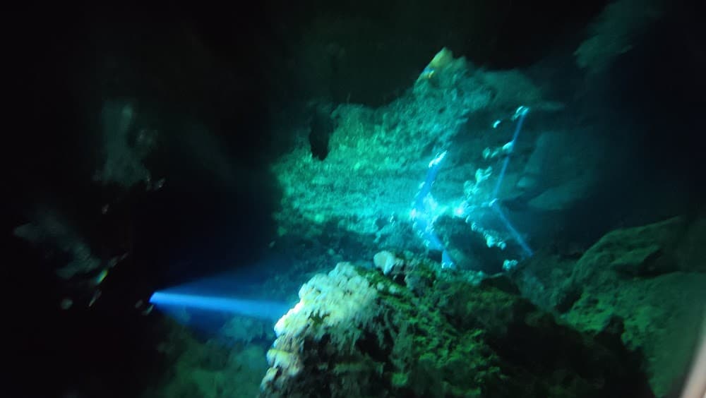 Taína cave — The site