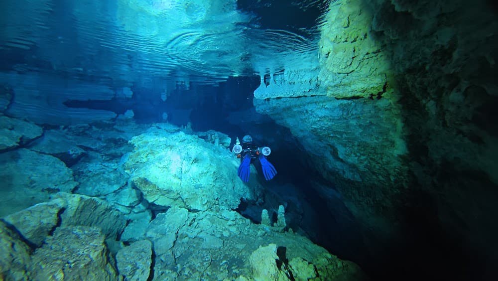 Taína cave — The site
