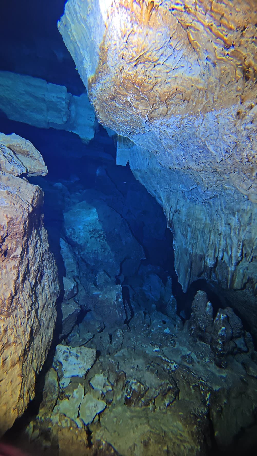 Taína cave — The site