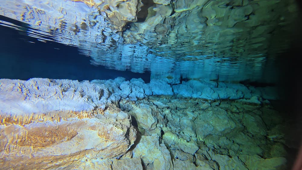 Taína cave — The site