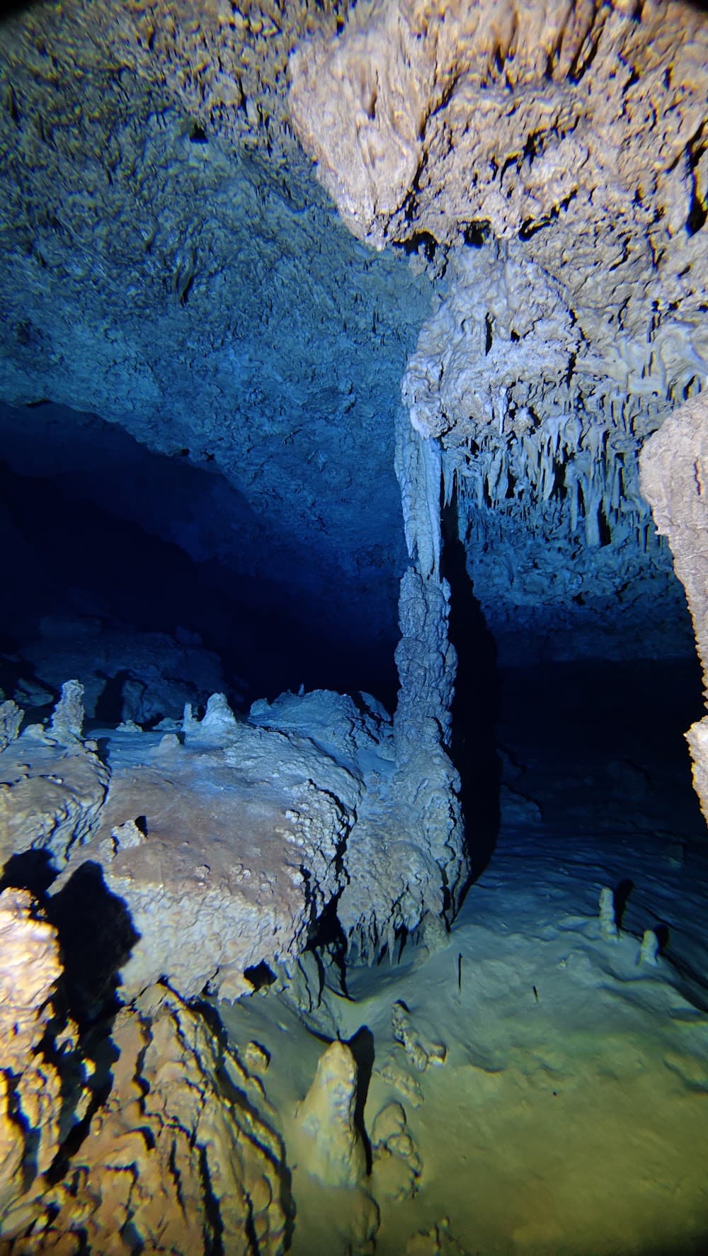 Taína cave — The site