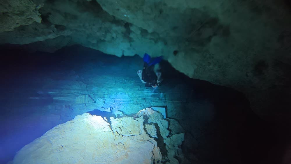 Taína cave — The site