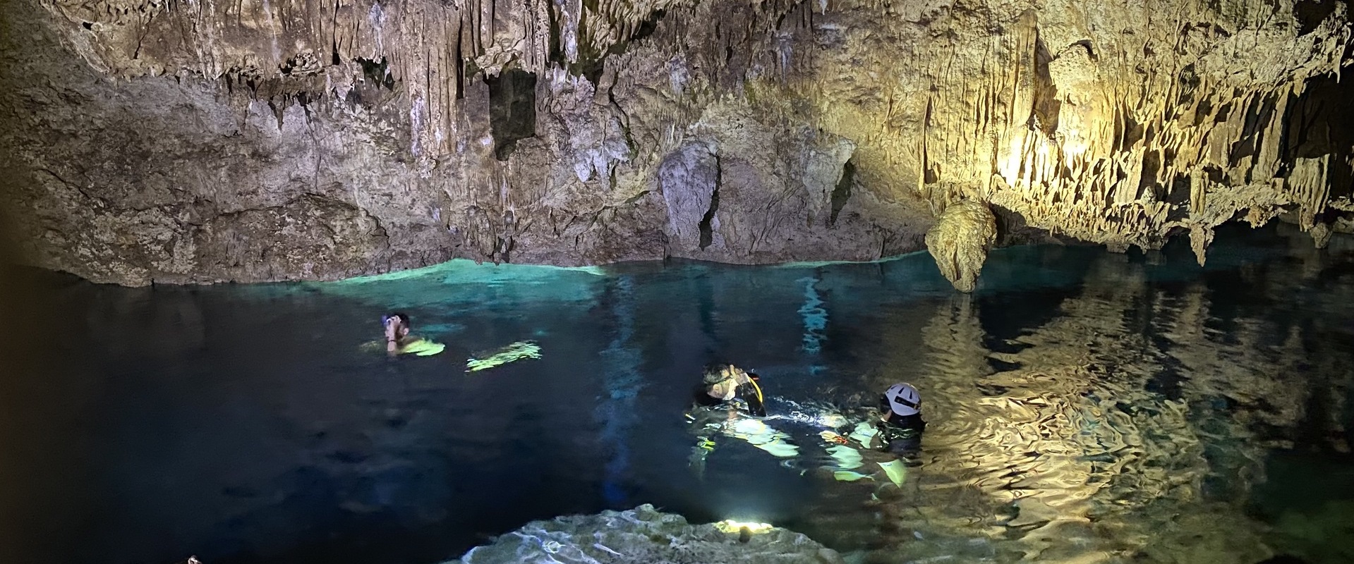 caverna o cenote 1920x800